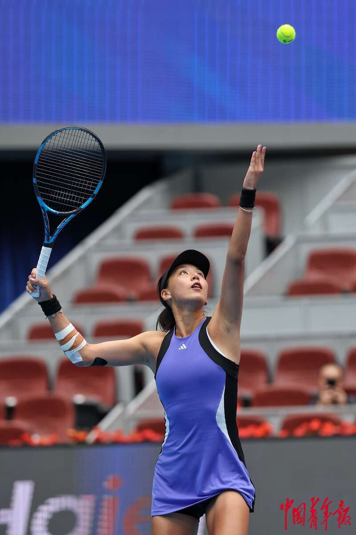 满了悬念与 满了悬念与