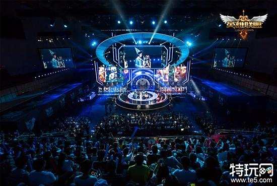 的强烈碰撞 的强烈碰撞