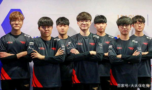 精确的传中 精确的传中