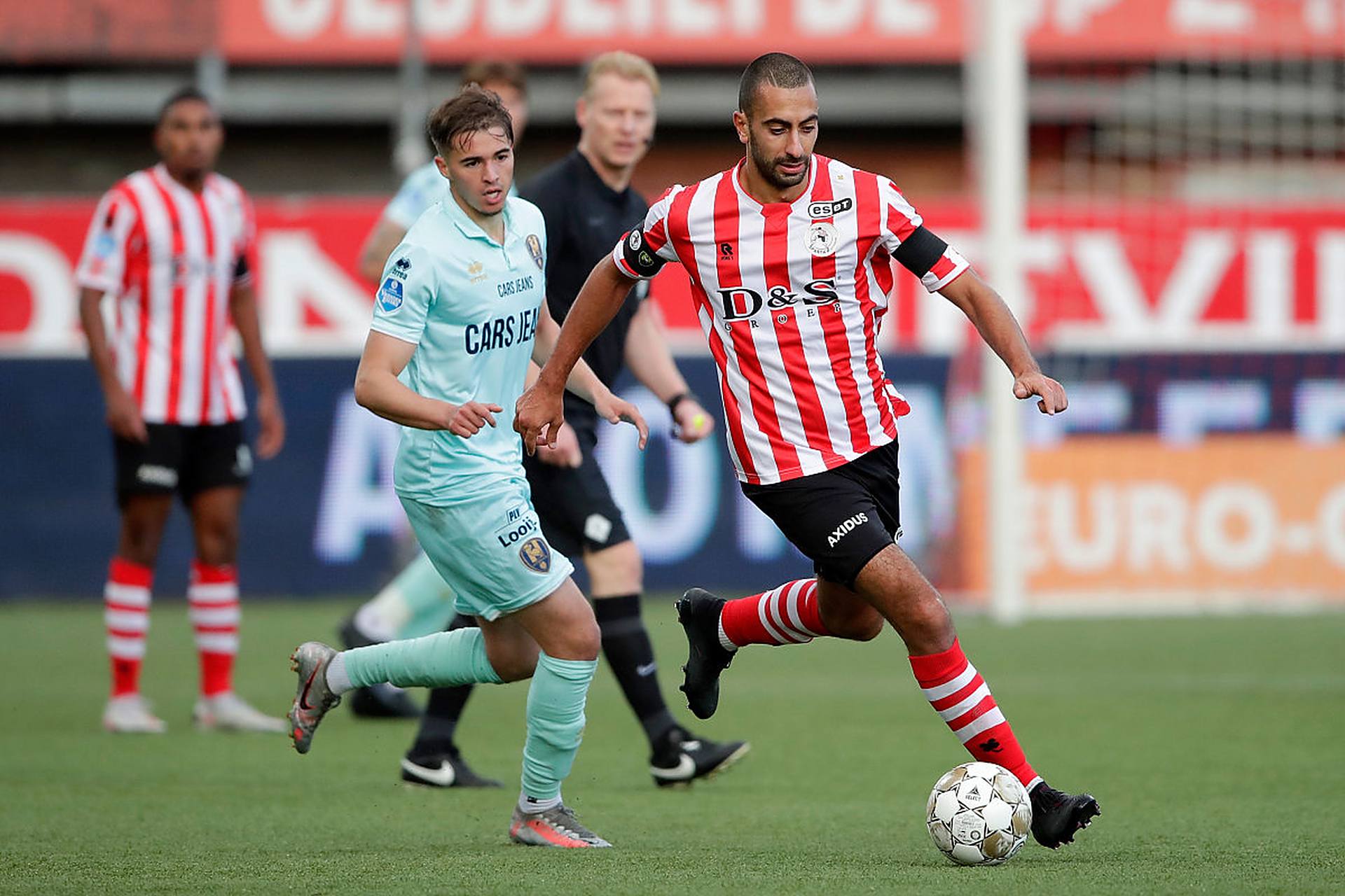 前往波兰踢 前往波兰踢