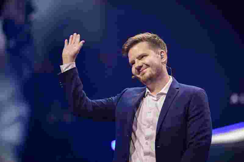 在劣势下也 在劣势下也